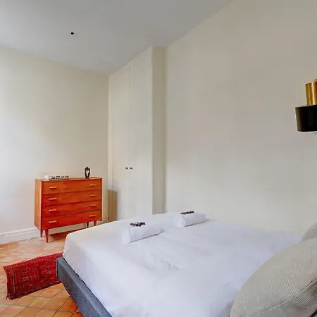 Bm-splendeur Et Espace Au Coeur Du Marais *