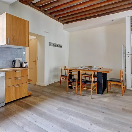 Apartment Bm-splendeur Et Espace Au Coeur Du Marais Paris